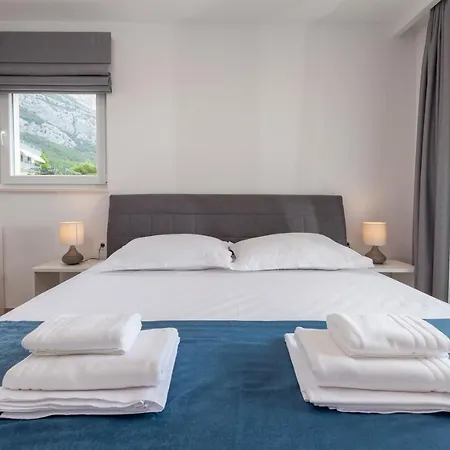 Ctma242/ Modern New Holiday House With Heated Private Pool Vila *
